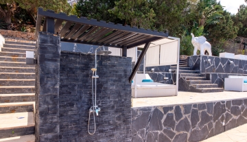 Resa estates Ibiza san Jose te koop villa main exterior shower.jpg